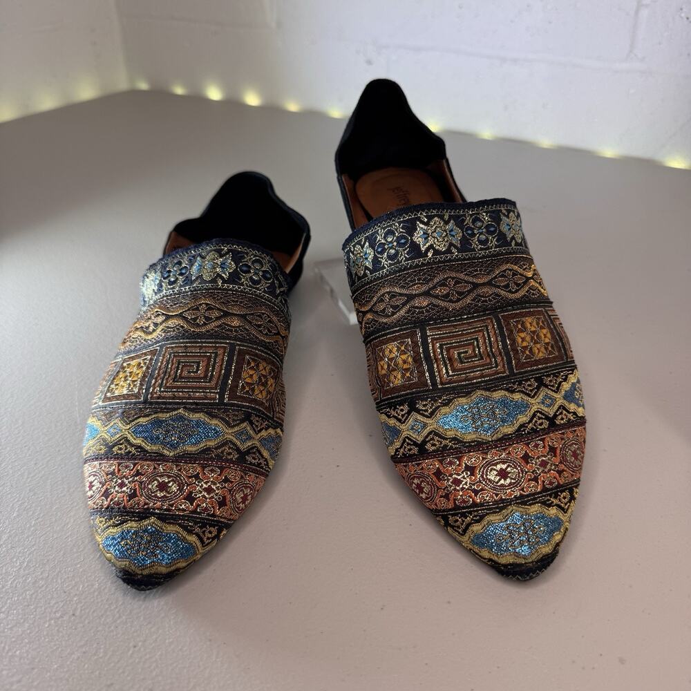 jeffrey campbell anthropologie brocade toe capped flats size 8